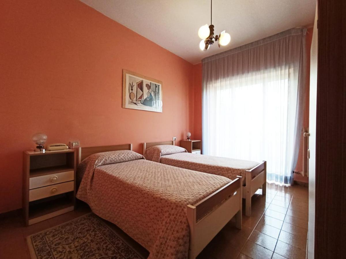 Hotel Santa Maria Del Bagno Pesche Εξωτερικό φωτογραφία